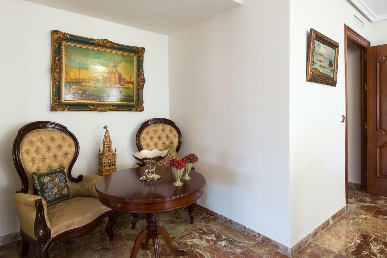 Catedral Cabildo Apartment Seville Exterior photo