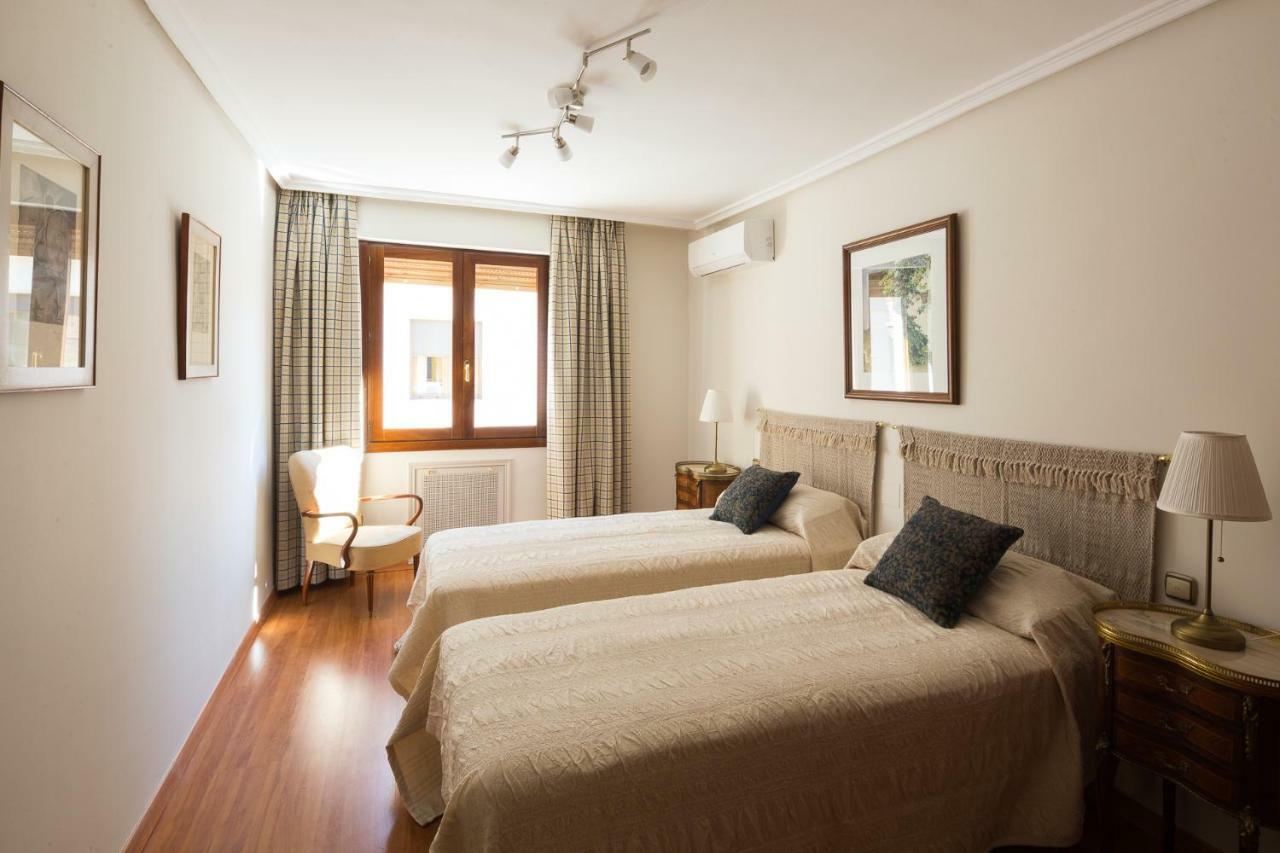 Catedral Cabildo Apartment Seville Exterior photo